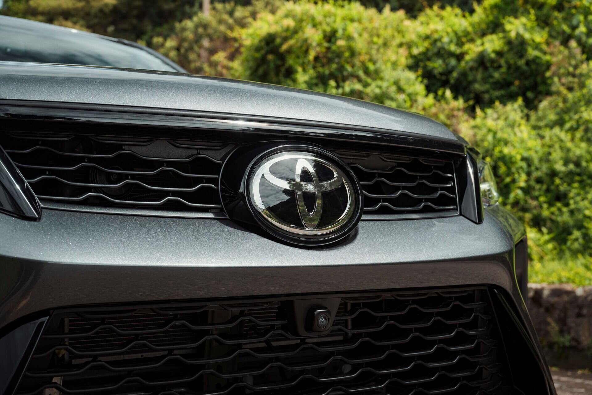 FORTUNER_7R37054