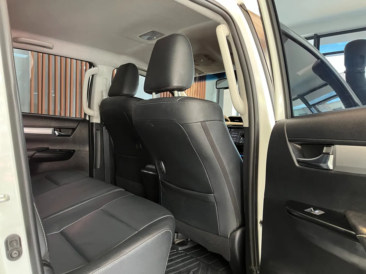 Toyota Hilux Srx 2.8l 4×4 2022