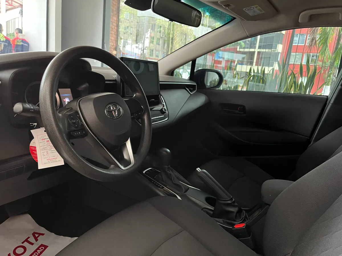 Toyota Corolla XE-I 1.8