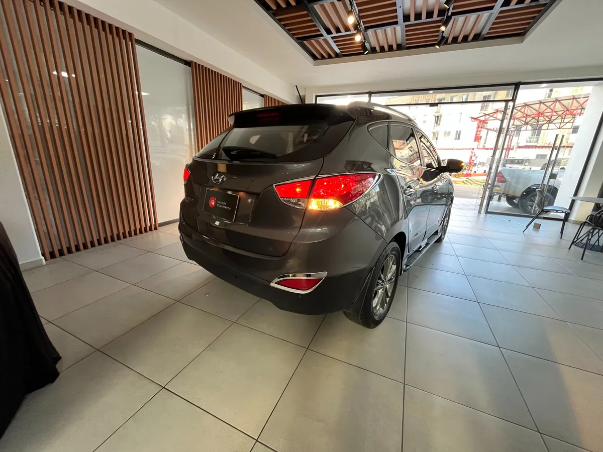 Hyundai Tucson Ix-35 2.0 Gl 4.2