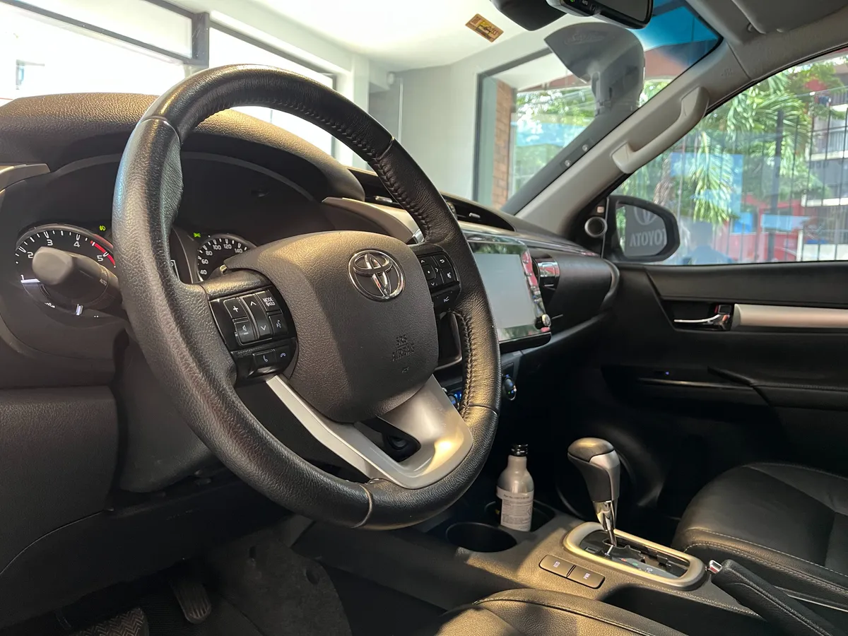 Toyota Hilux Srx 2.8l 4×4 2022