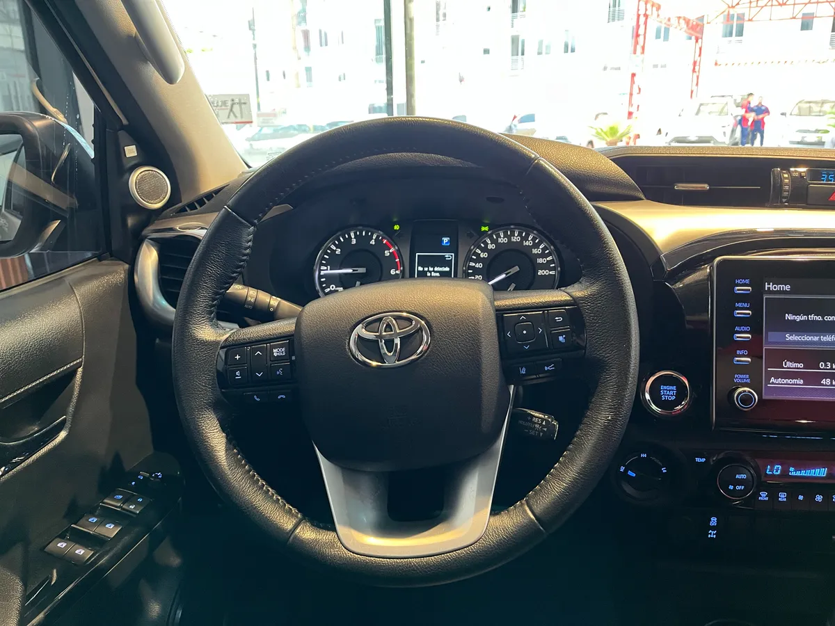 Toyota Hilux Srx 2.8l 4×4 2022