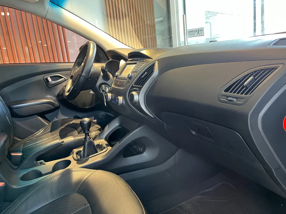 Hyundai Tucson Ix-35 2.0 Gl 4.2