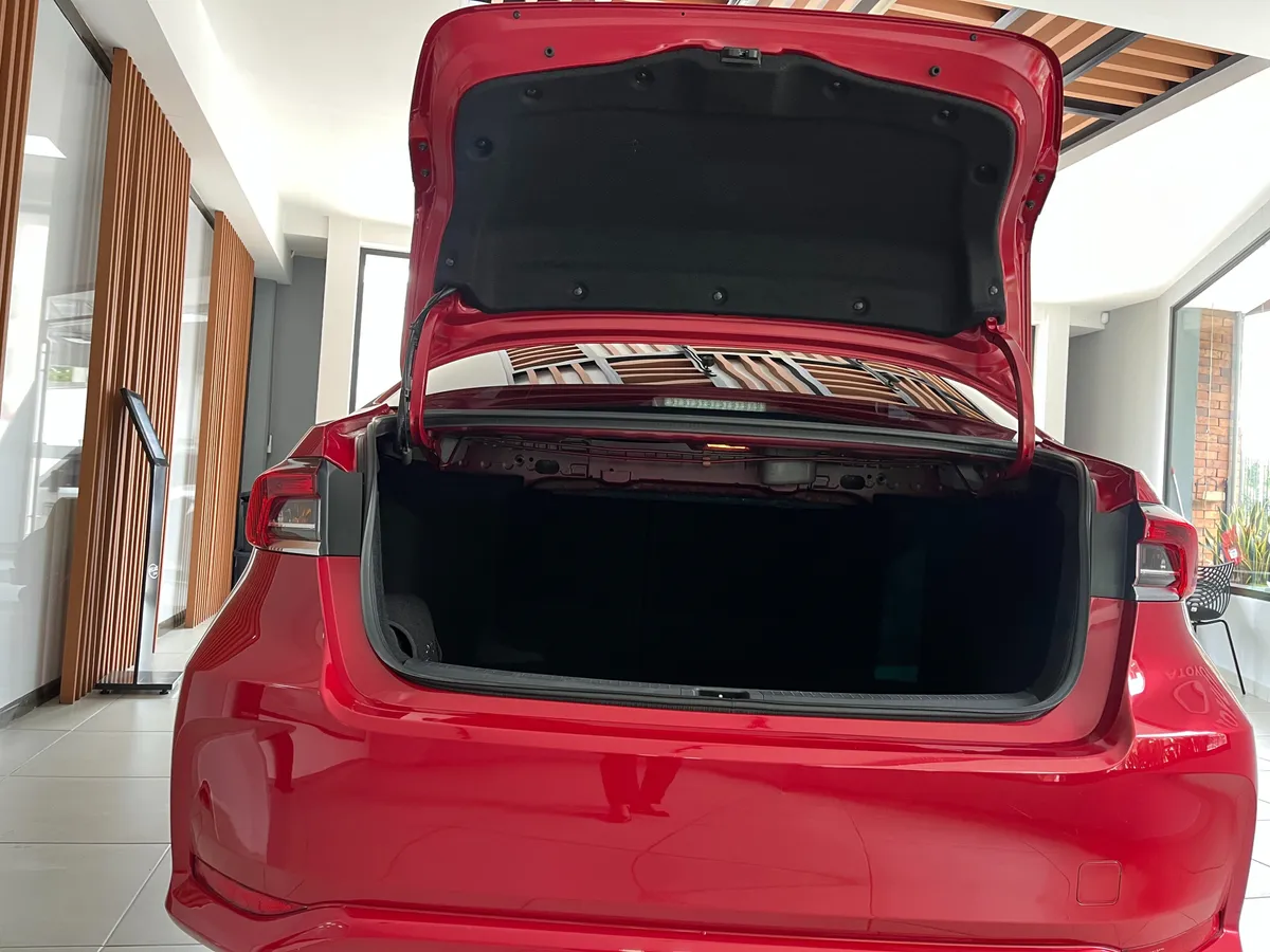 Toyota Corolla XE-I 1.8