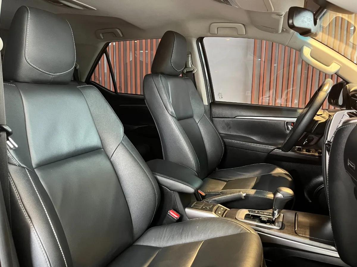 Toyota Fortuner Srv Diesel 4×2 2.4l 2022