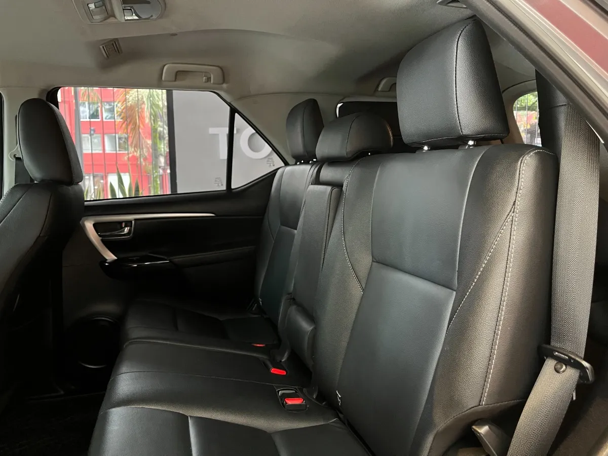 Toyota Fortuner Srv Diesel 4×2 2.4l 2022