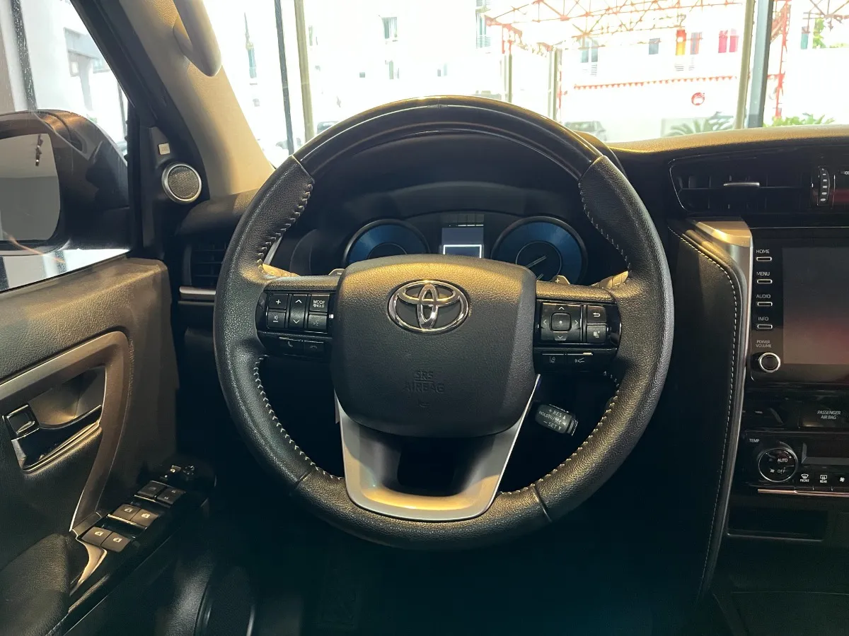 Toyota Fortuner Srv Diesel 4×2 2.4l 2022