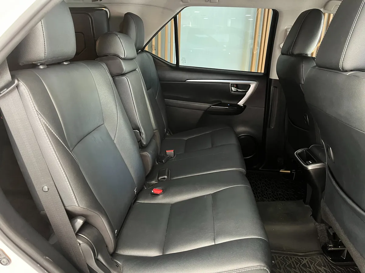 Toyota Fortuner Srx Diesel 4×4 2.8