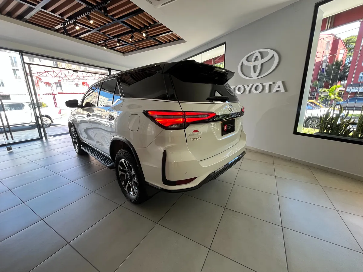 Toyota Fortuner Srx Diesel 4×4 2.8