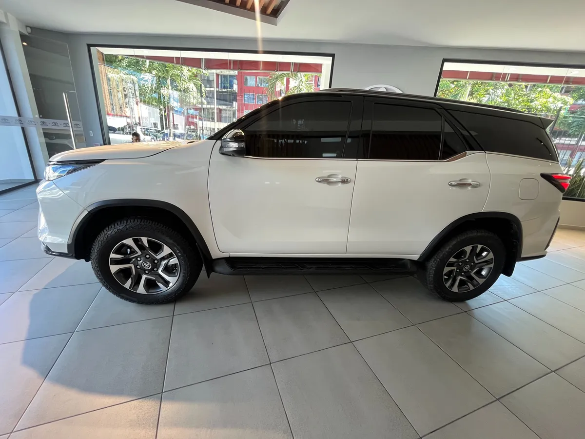 Toyota Fortuner Srx Diesel 4×4 2.8