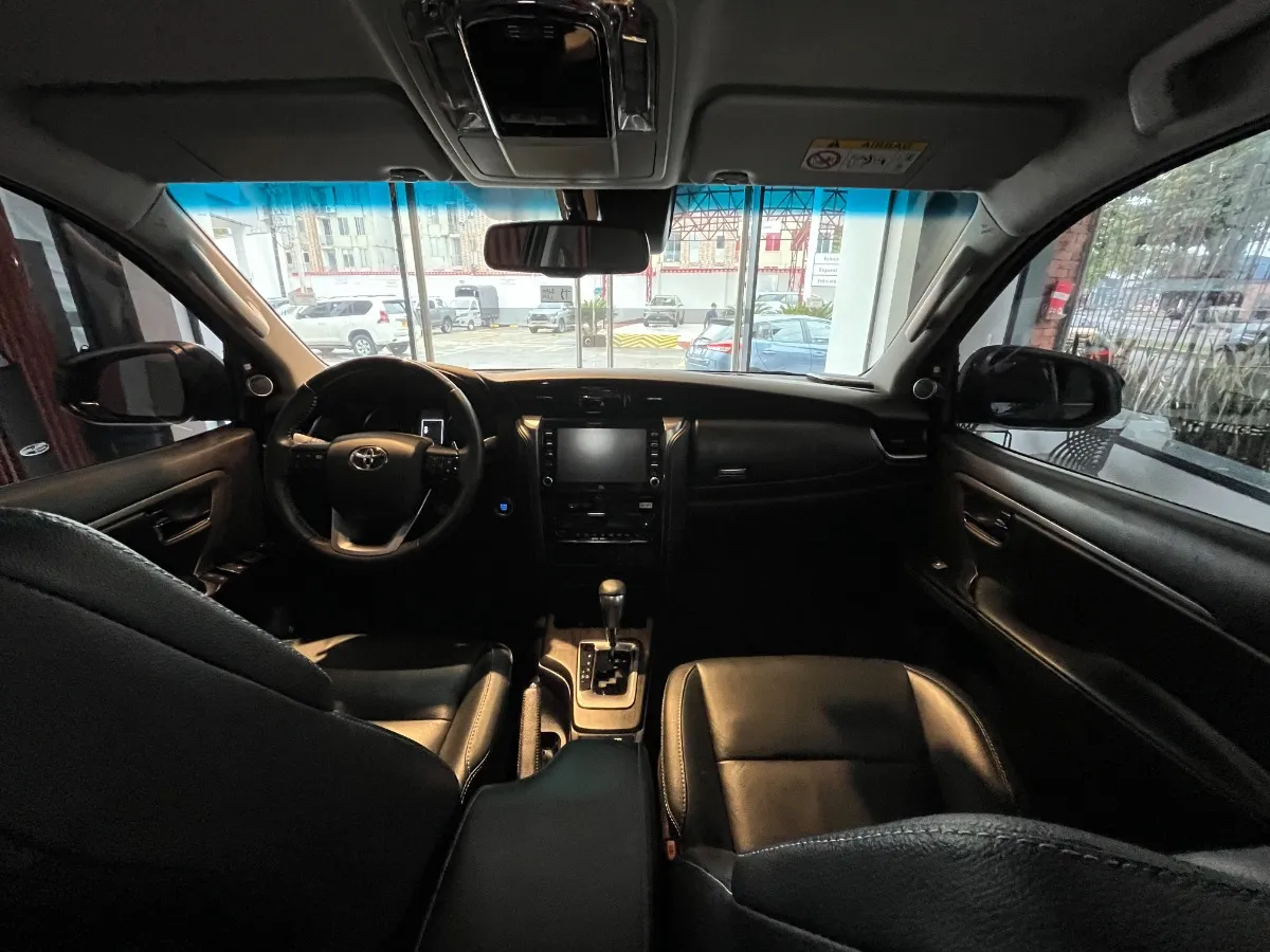 Toyota Fortuner Srv Diesel 4×2 2.4l 2022