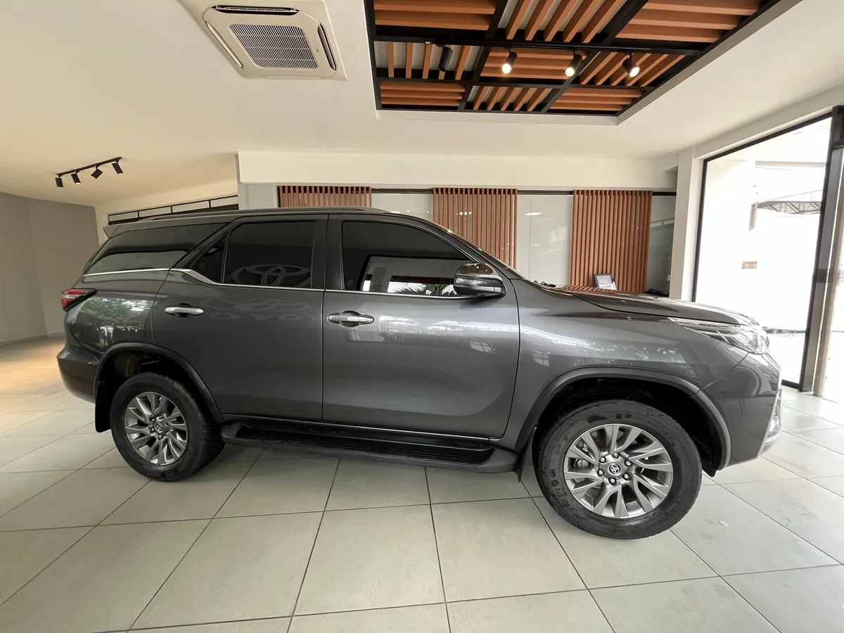 Toyota Fortuner Srv Diesel 4×2 2.4l 2022