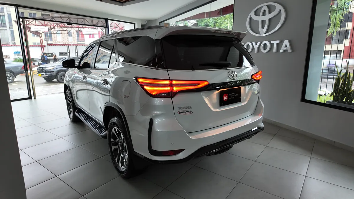 Toyota Fortuner SRV Diesel 4×4 2024