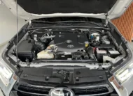 Toyota Hilux SRX 2.8L 4×4 Diesel