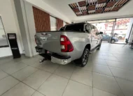 Toyota Hilux SRX 2.8L 4×4 Diesel