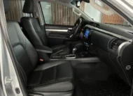 Toyota Hilux SRX 2.8L 4×4 Diesel