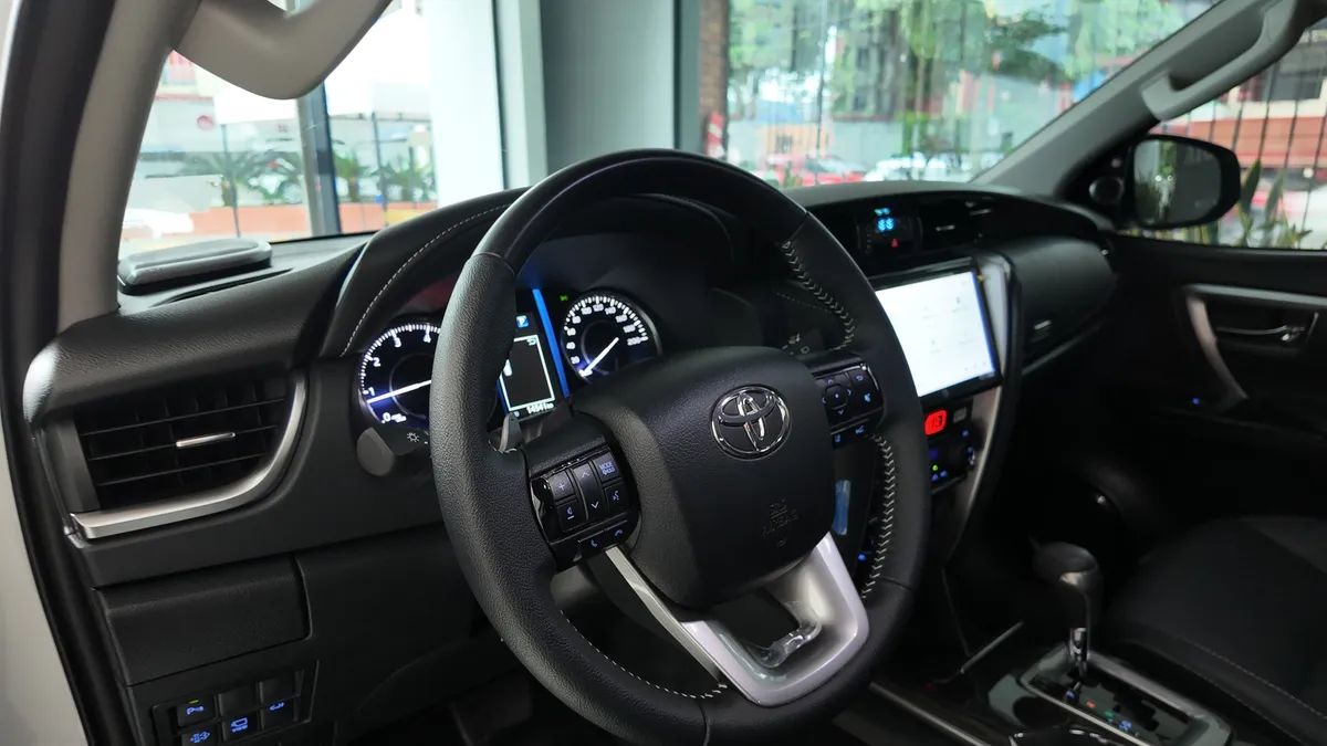 Toyota Fortuner SRV Diesel 4×4 2024