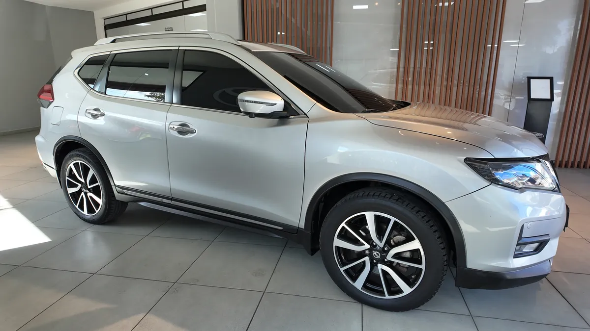 Nissan X-Trail 2.5 Exclusive