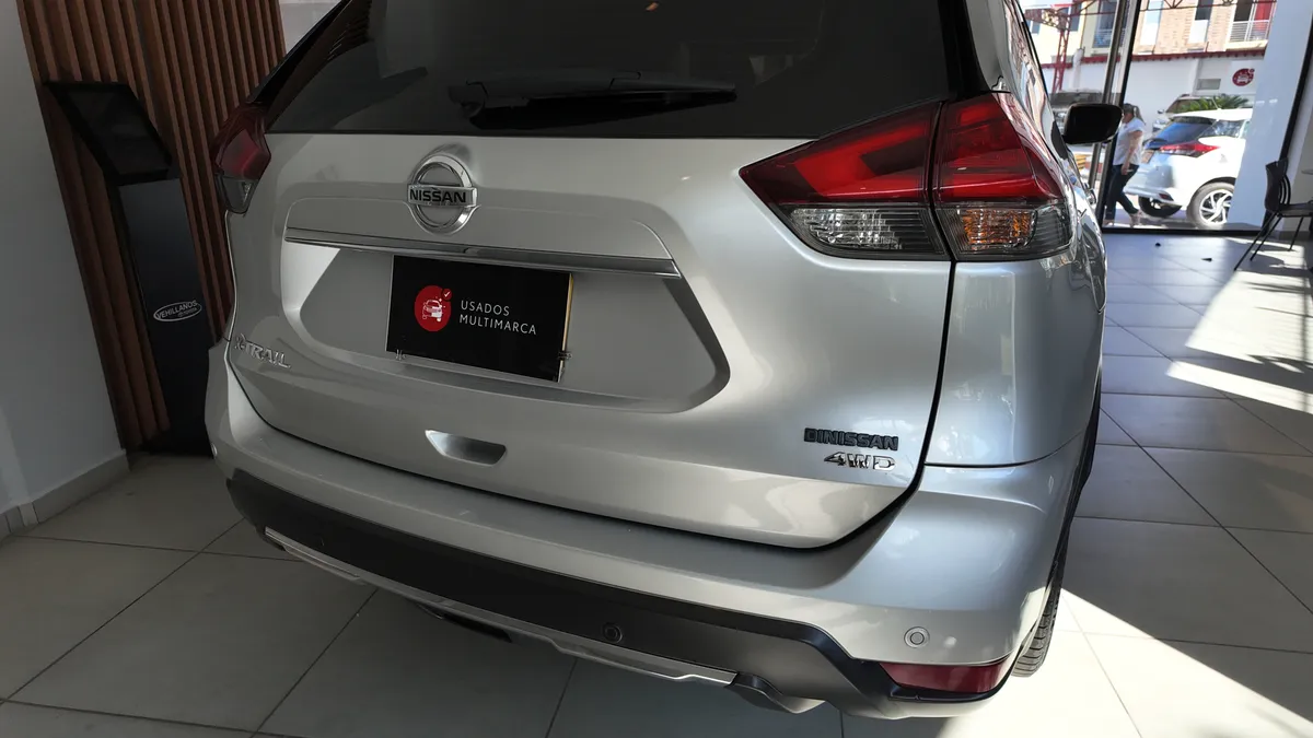 Nissan X-Trail 2.5 Exclusive