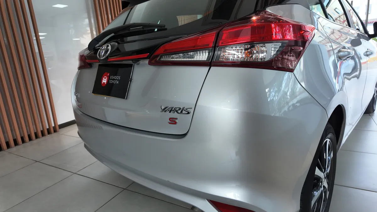 Toyota Yaris 1.5 Sport