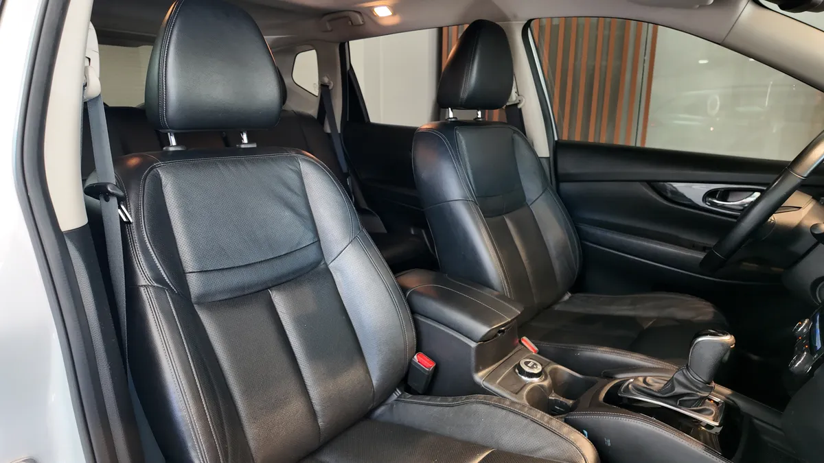 Nissan X-Trail 2.5 Exclusive