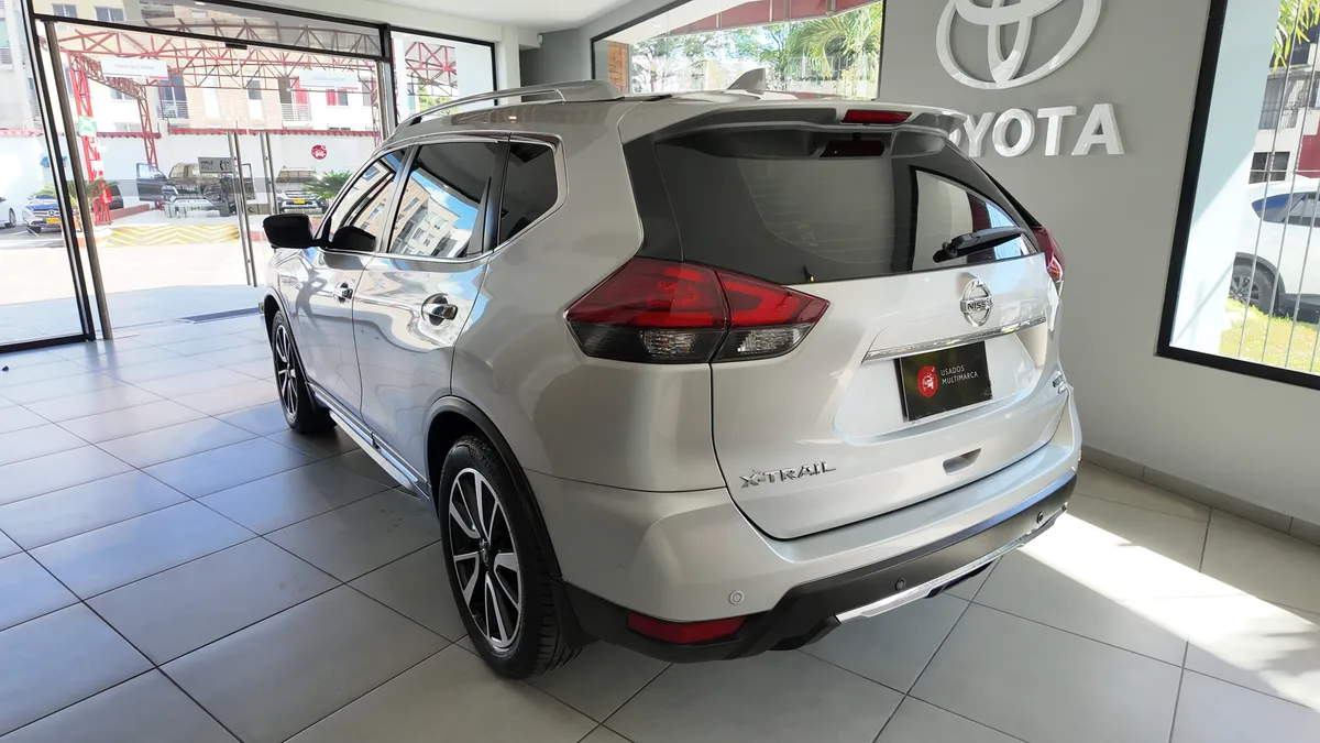 Nissan X-Trail 2.5 Exclusive