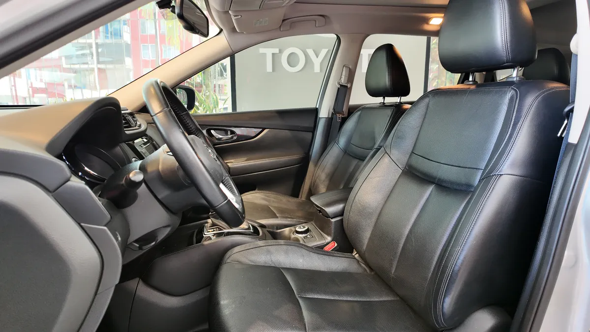 Nissan X-Trail 2.5 Exclusive
