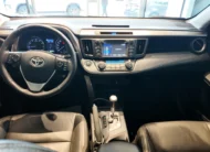 Toyota RAV4 2.0 Street