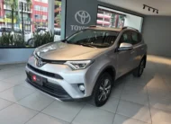 Toyota RAV4 2.0 Street