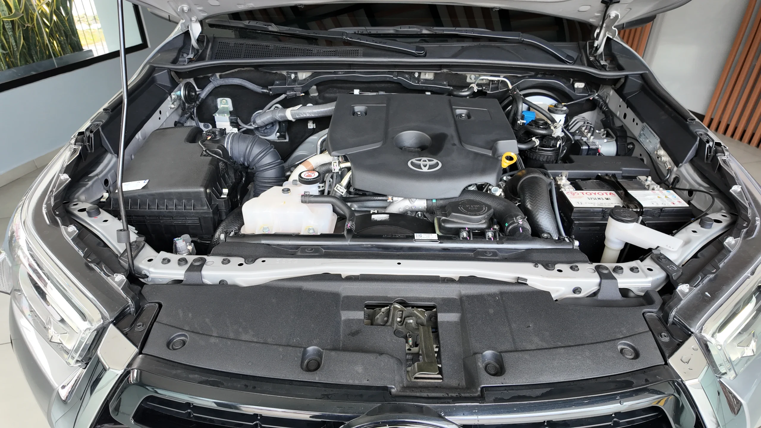 Toyota Hilux 2.8 Srx Diésel 4X4 Aut