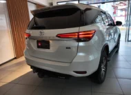 Toyota Fortuner Sr Diesel 2.4l 4×2 At