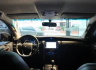 Toyota Fortuner Sr Diesel 2.4l 4×2 At