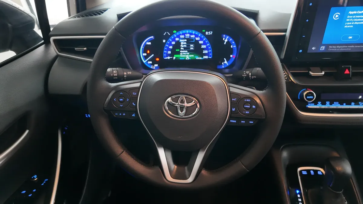 Toyota Corolla Sedan Seg 1.8 Hv At