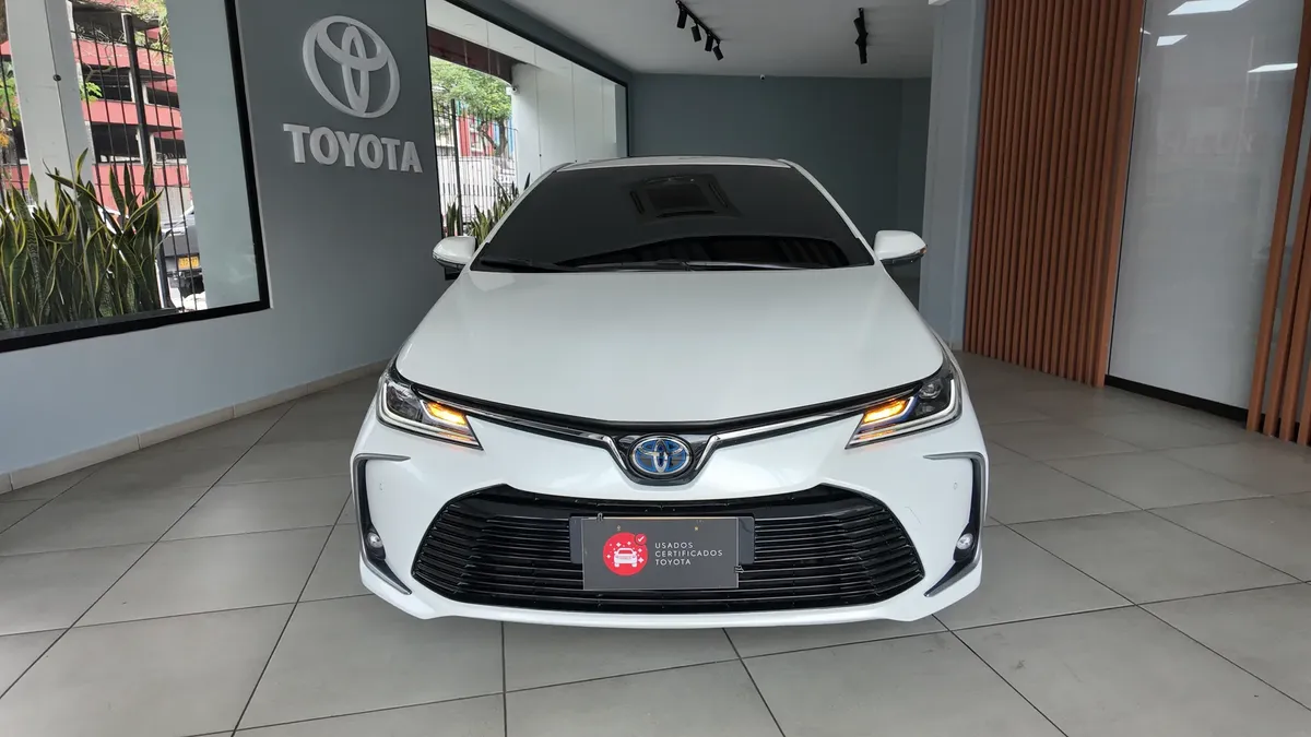 Toyota Corolla Sedan Seg 1.8 Hv At