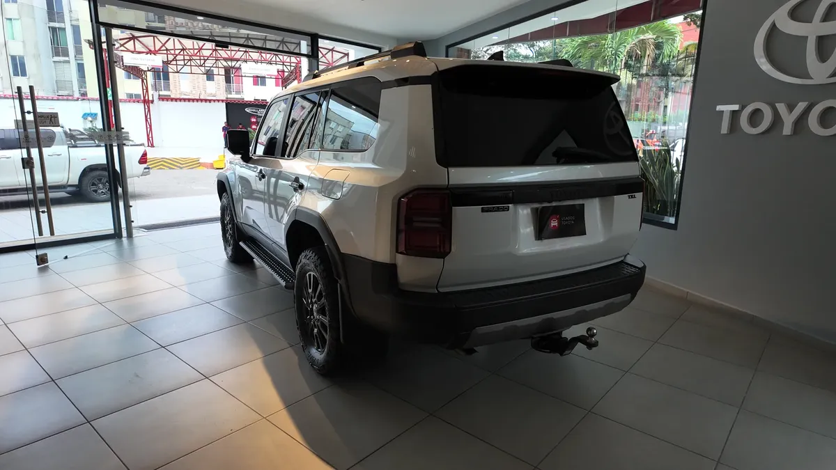 Toyota Land Cruiser Prado Tx-l 2.4l Gasolina 4×4 At