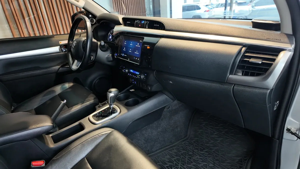 Toyota Hilux 2.8 Srx Diésel 4X4 Aut