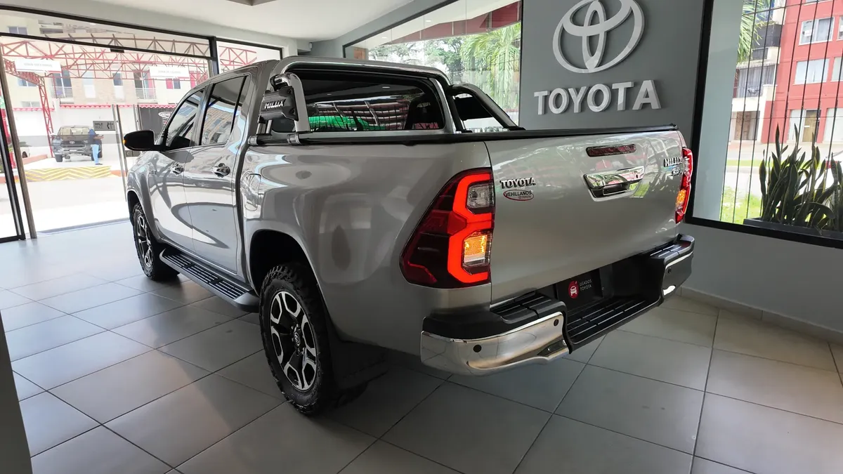 Toyota Hilux 2.8 Srx Diésel 4X4 Aut