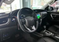 Toyota Fortuner Srv 2.4l 4×2 At 2023