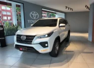 Toyota Fortuner 2.8 Diesel Sr 4X2 At