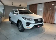 Toyota Fortuner 2.8 Diesel Sr 4X2 At