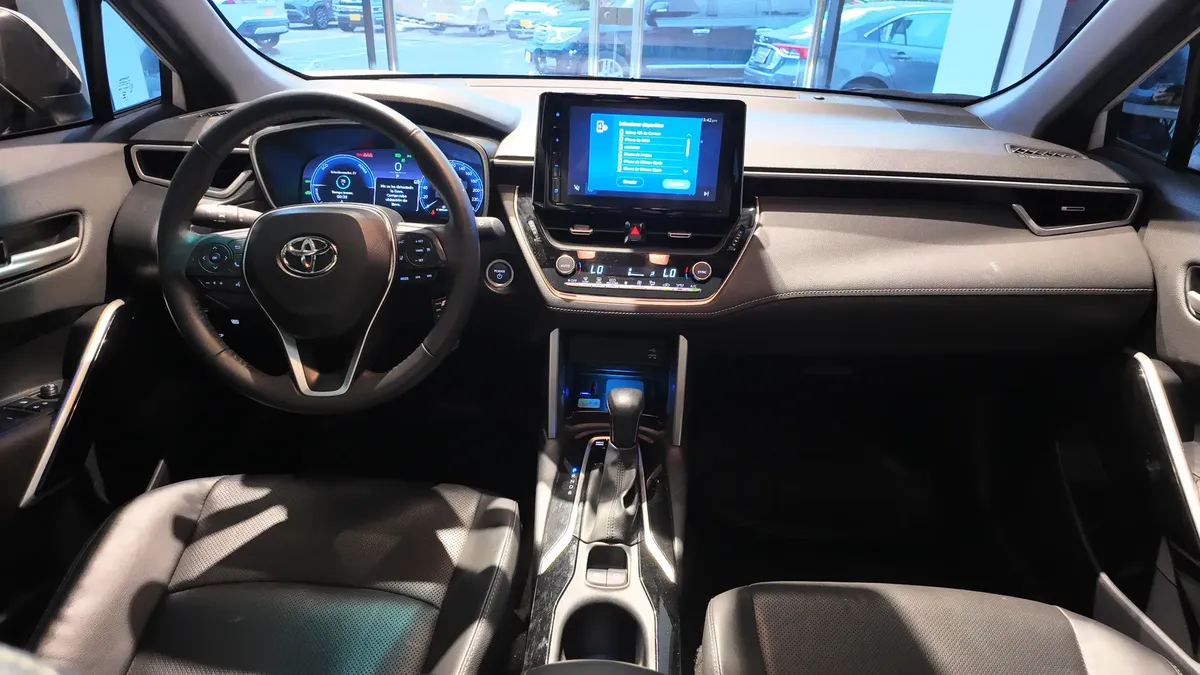 Toyota Corolla Cross Seg hev 1.8L 4×2