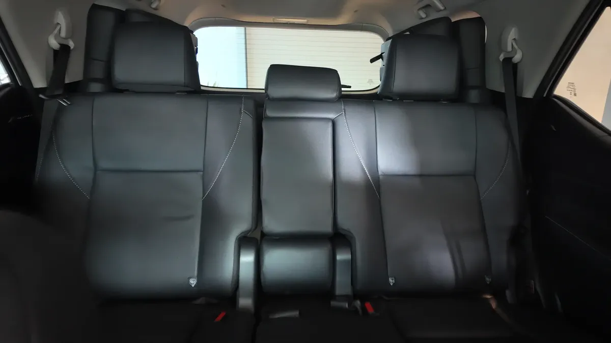 Toyota Fortuner 2.8 Diesel Sr 4X2 At