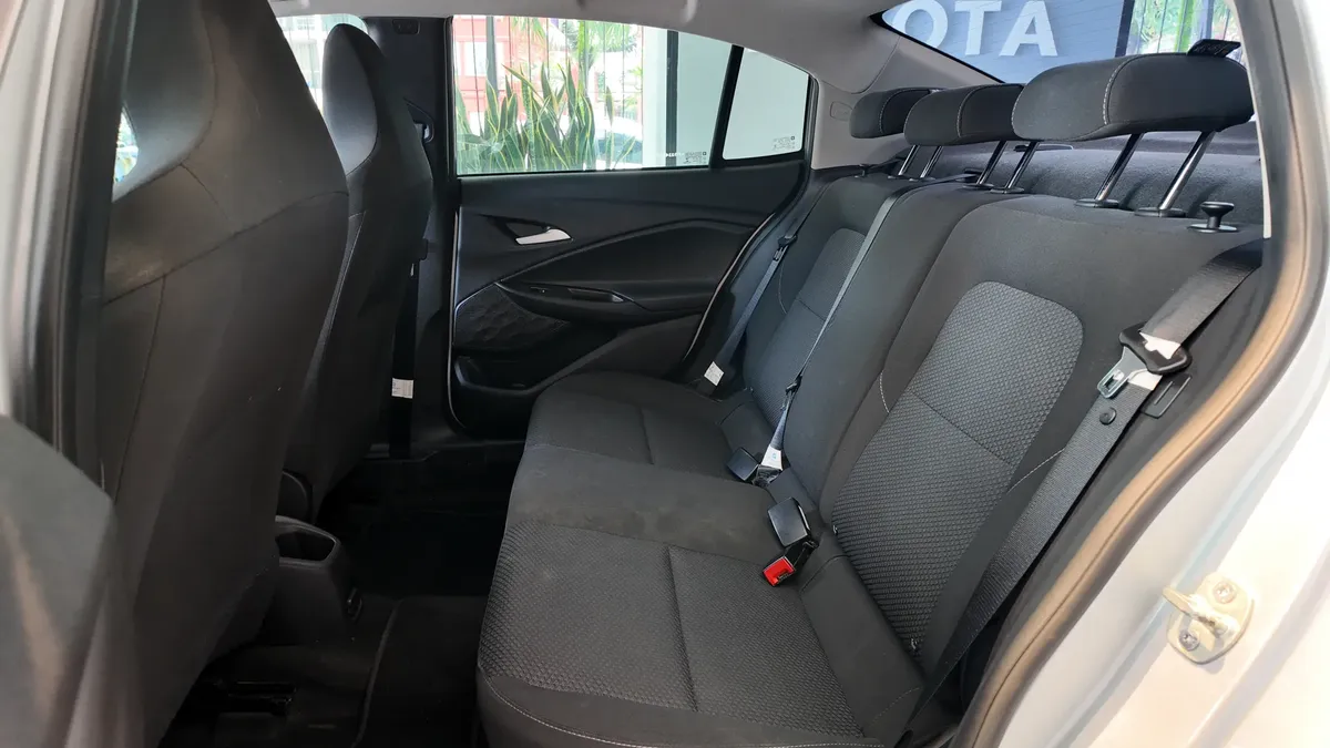 Chevrolet Onix LT TURBO 4X2 1.0L AT