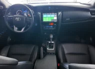 Toyota Fortuner Srv 2.4l 4×2 At 2023