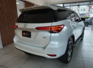 Toyota Fortuner 2.8 Diesel Sr 4X2 At