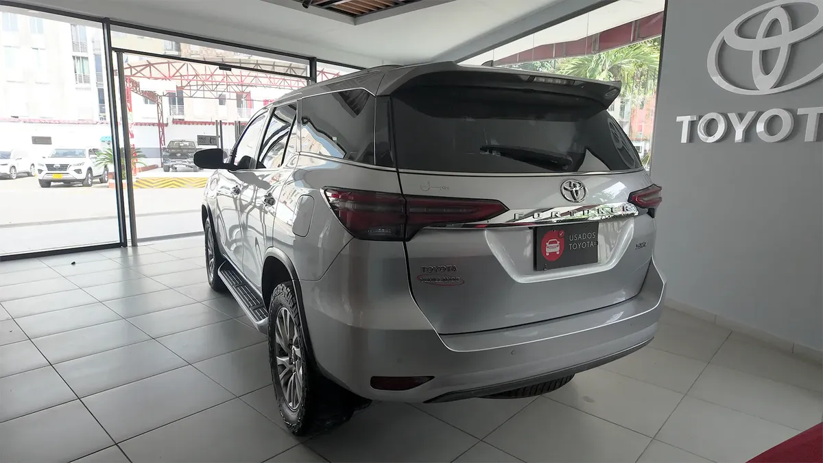 Toyota Fortuner 2.8 Diésel Srv 4×4 At