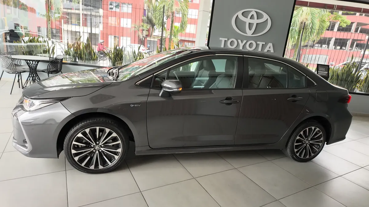 Toyota Corolla 2025 1.8 Hev Seg 4×2 AT