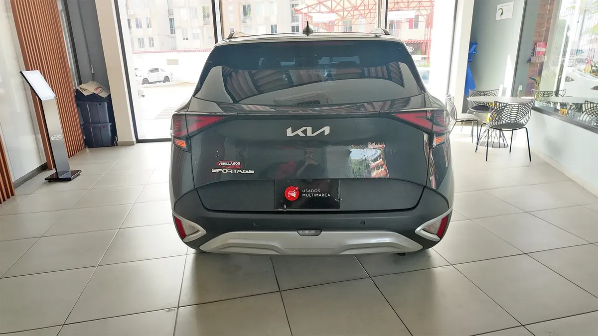 Kia Sportage 2.0 Zenith At 4X2 2024