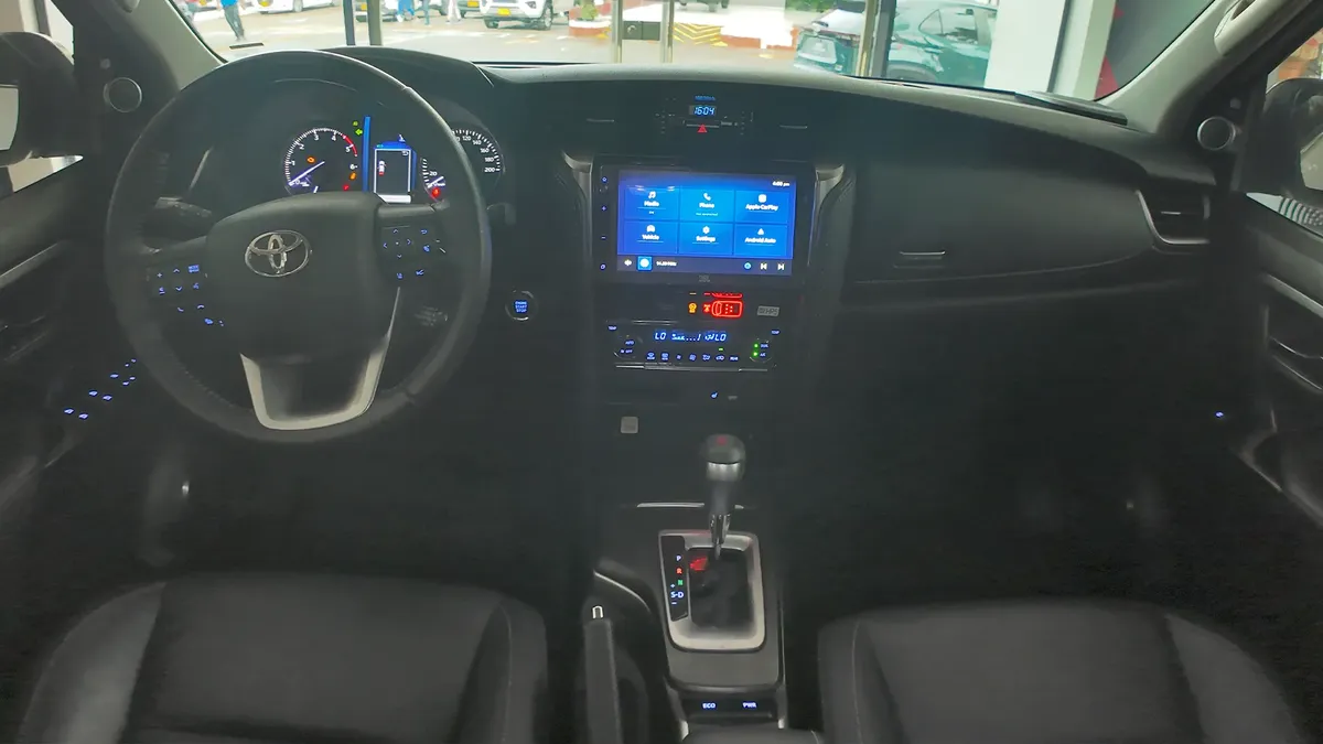 Toyota Fortuner Srv 2023 2.4l 4×2 At