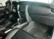 Toyota Fortuner Srv 2023 2.4l 4×2 At